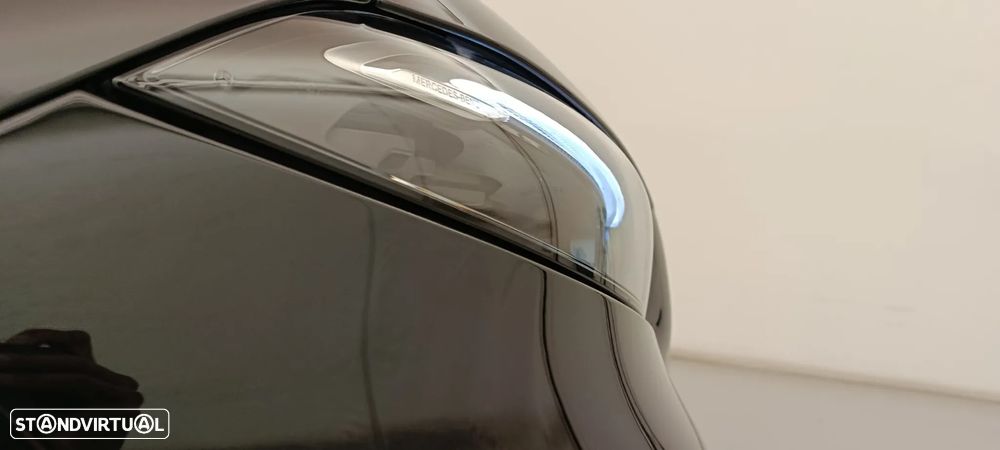 Mercedes-Benz A 250 e - 30