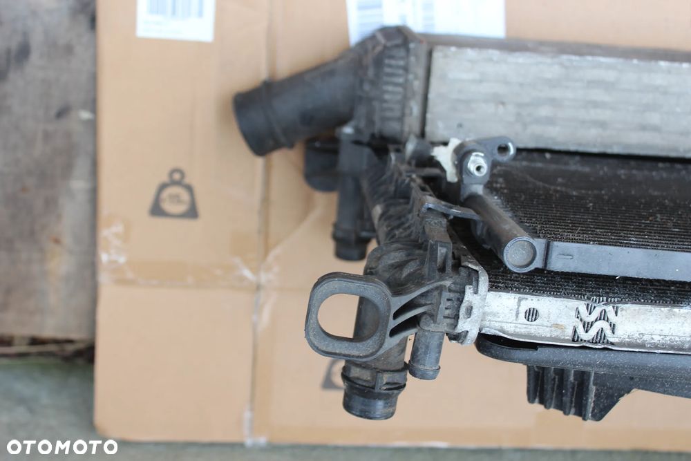 KOMPLET CHŁODNIC WENTYLATOR AUDI A4 A5 Q5 8K0121251T 2014 - 4