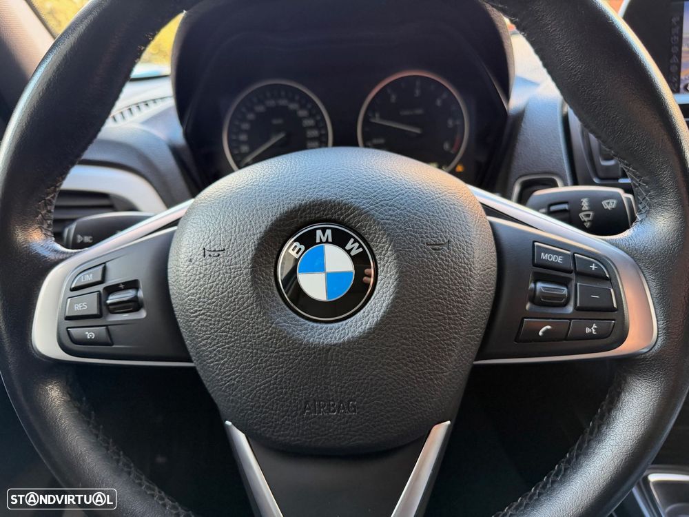 BMW 116 d EfficientDynamics - 12