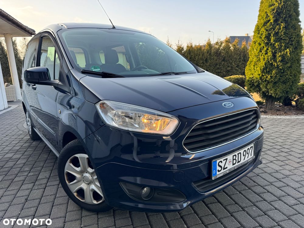 Ford Tourneo Courier 1.0 EcoBoost S&S Titanium - 1