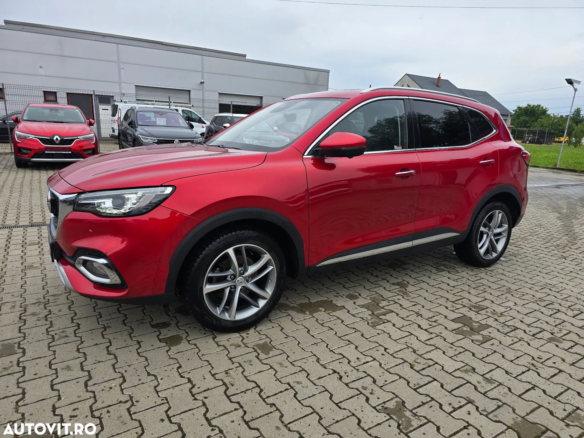 MG EHS 1.5T-GDI PHEV Luxury - 14