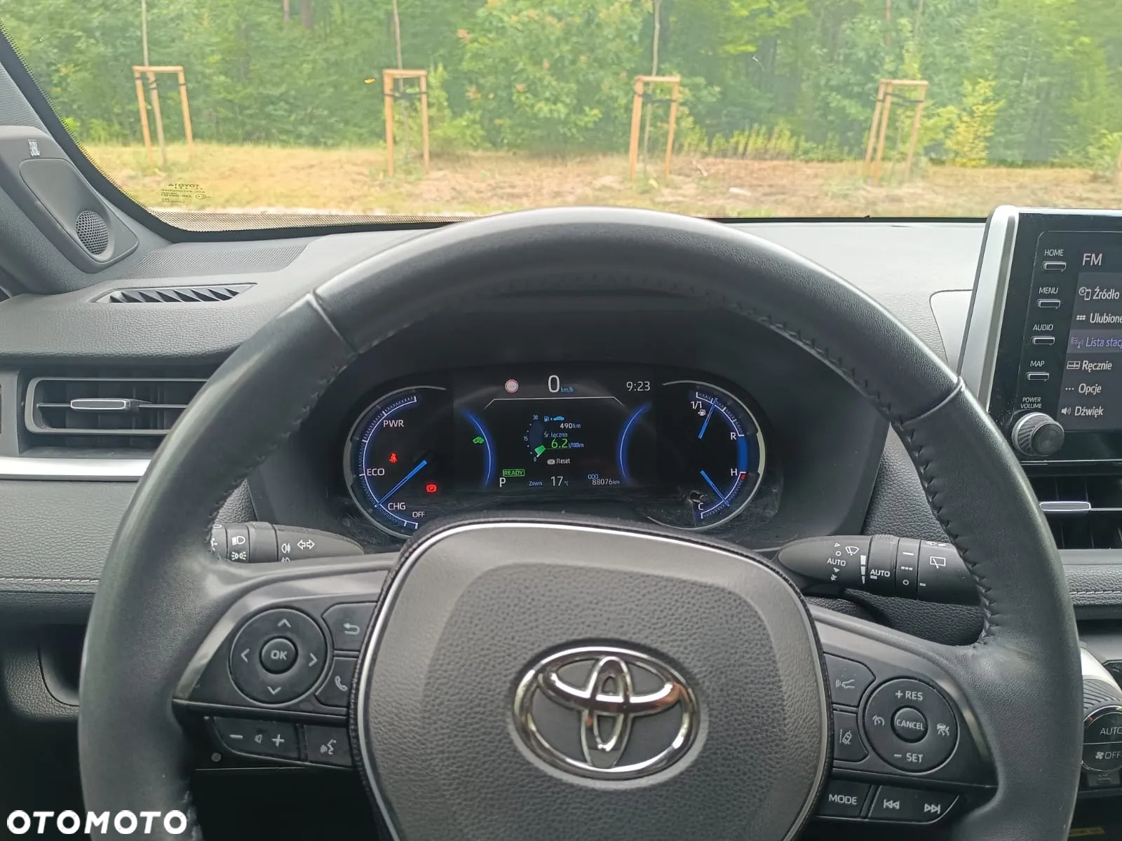 Toyota RAV4 2.5 Hybrid Black Edition by JBL 4x4 - 16
