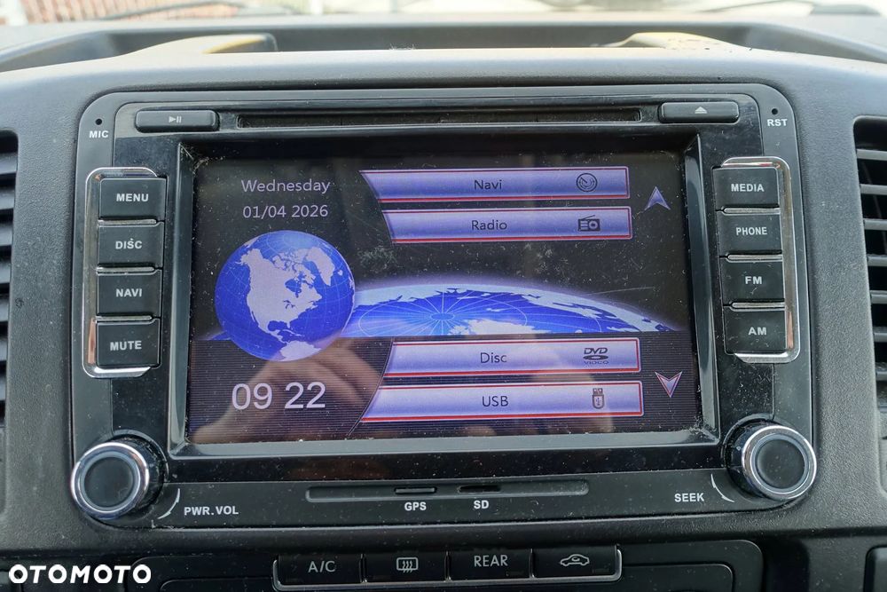 Volkswagen Caravelle - 21