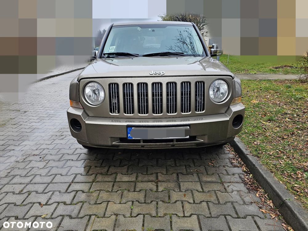 Jeep Patriot ver-2-4-limited-cvt2 - 1