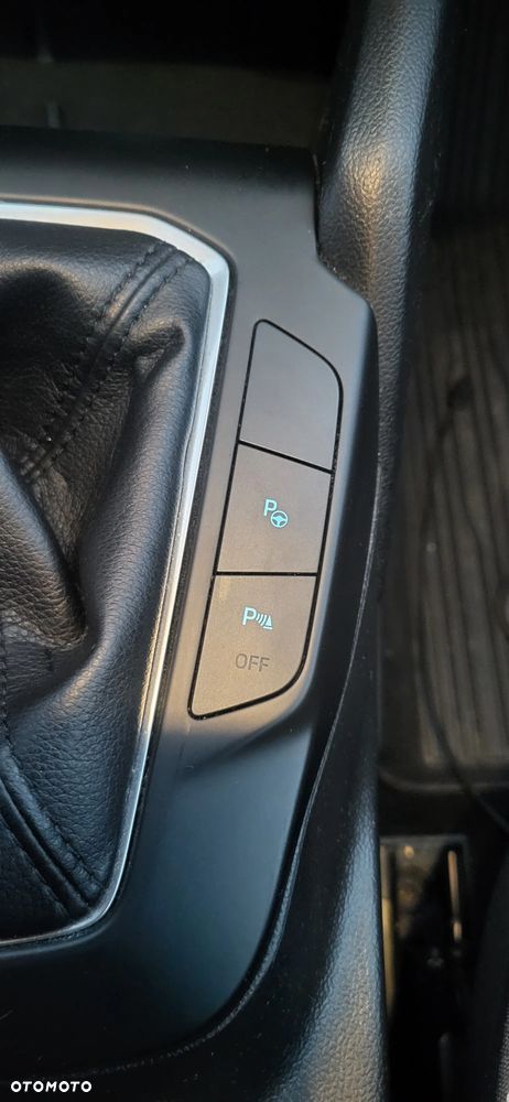 Ford Focus 1.5 EcoBlue SCR Connected - 24