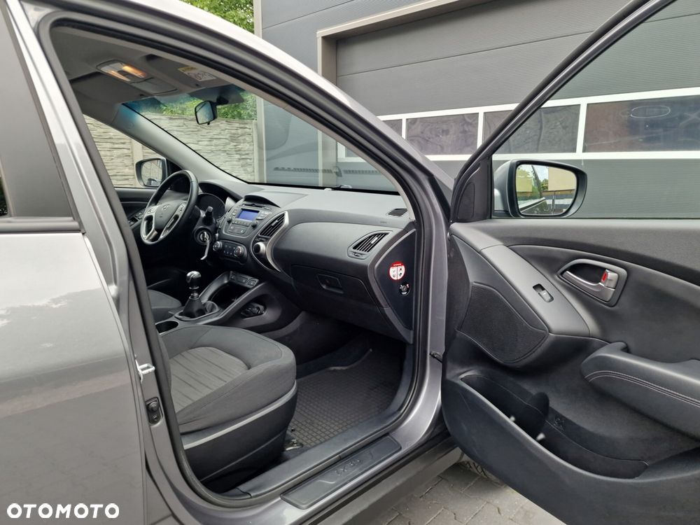 Hyundai ix35 1.7 CRDi 2WD blue Style - 20