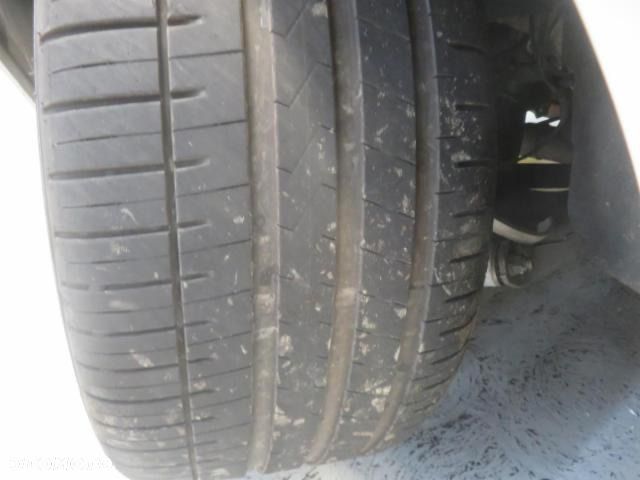 BMW Seria 6 650i xDrive Edycja M Sport - 30