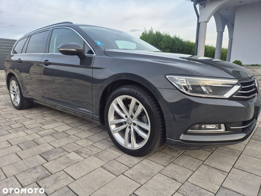 Volkswagen Passat 2.0 TDI SCR DSG Comfortline - 1