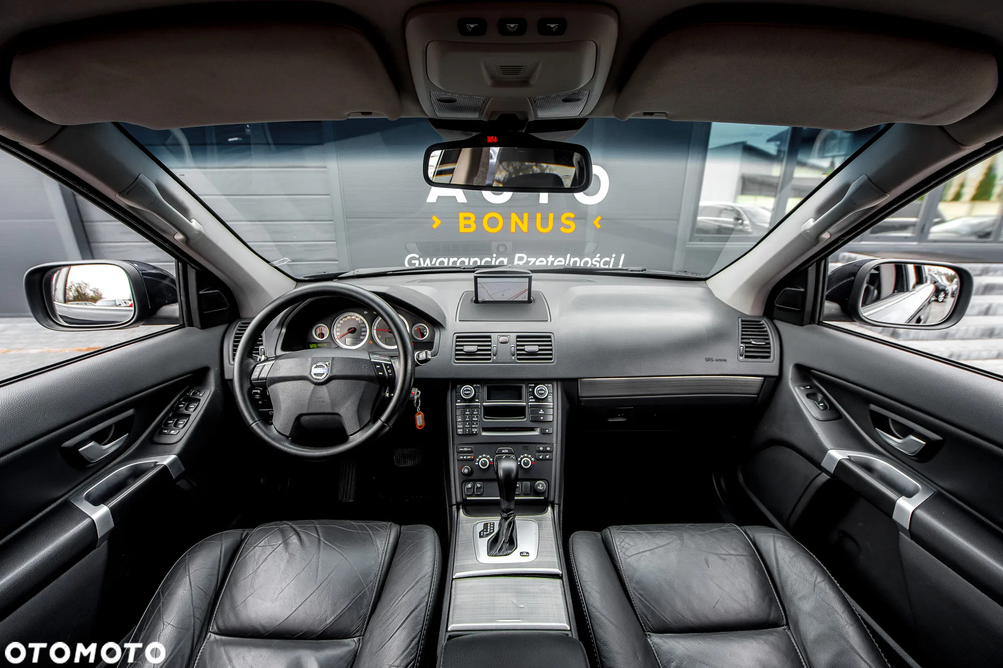 Volvo XC 90 - 21