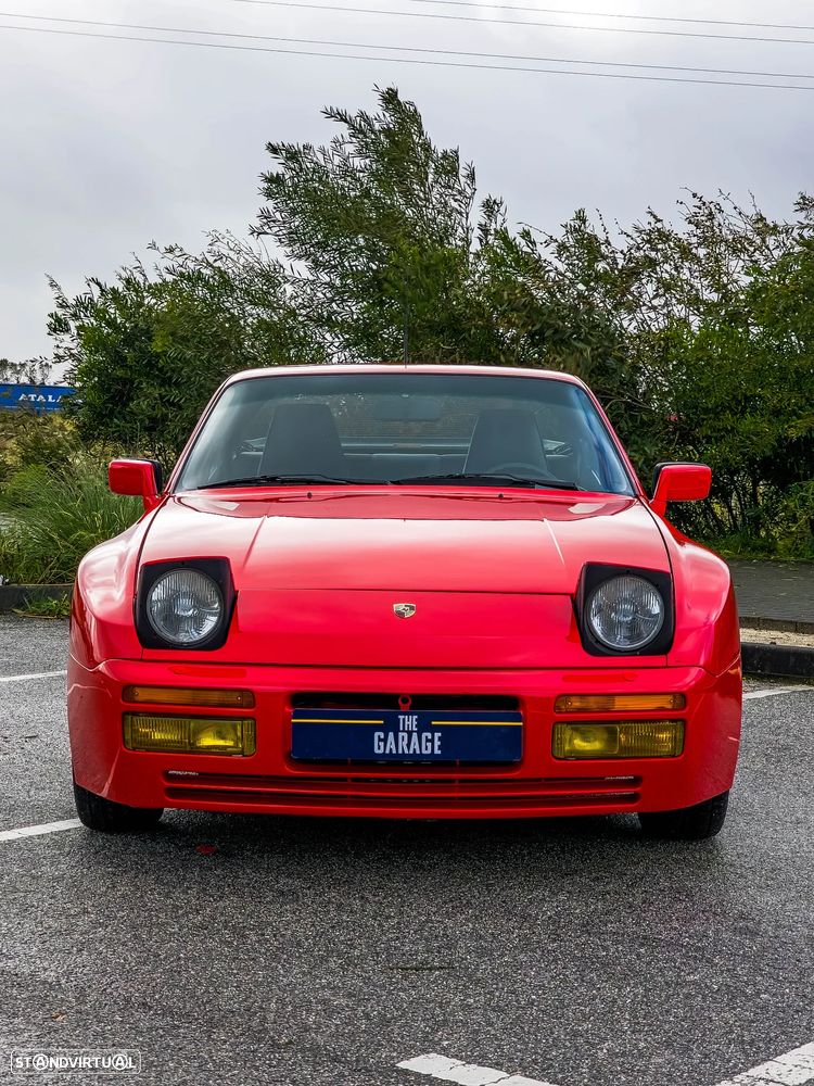 Porsche 944 Turbo - 2