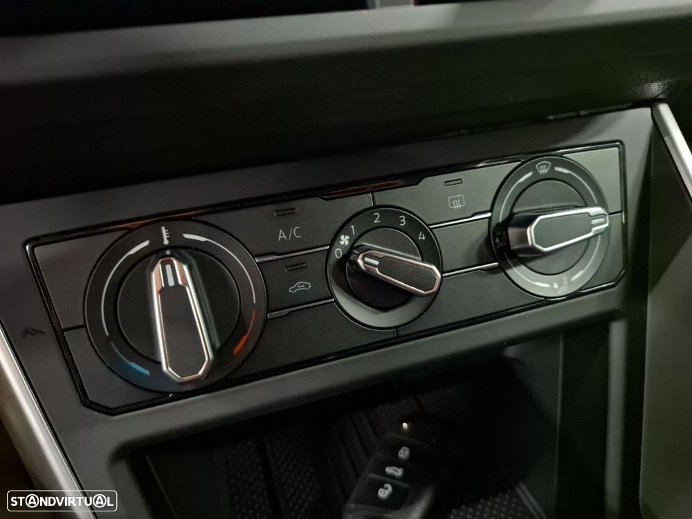 VW Taigo 1.0 TSI Urban - 18