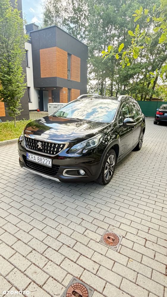 Peugeot 2008 1.2 Pure Tech Allure S&S - 1
