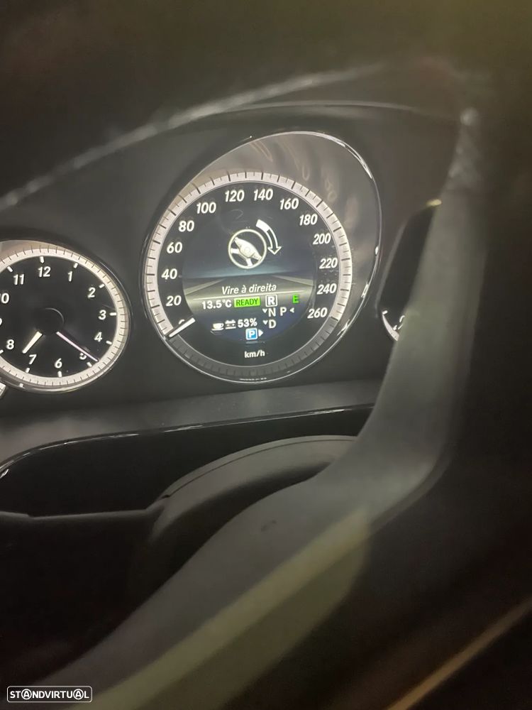 Mercedes-Benz E 300 Bluetec Hybrid Avantgarde - 15