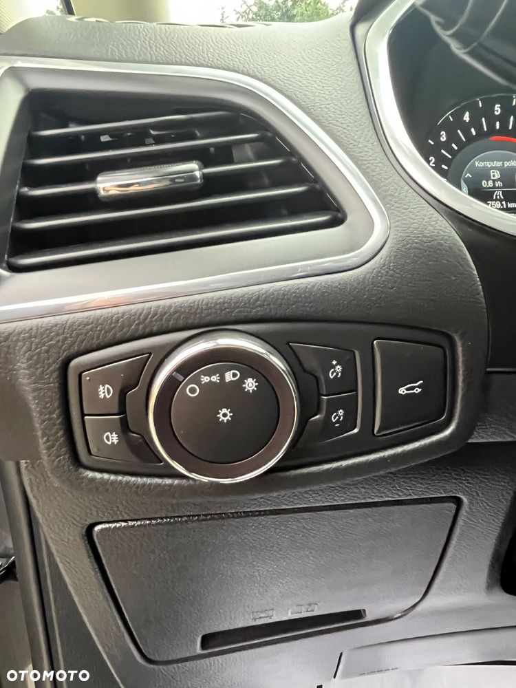 Ford Galaxy 2.0 EcoBlue S&S TITANIUM - 30
