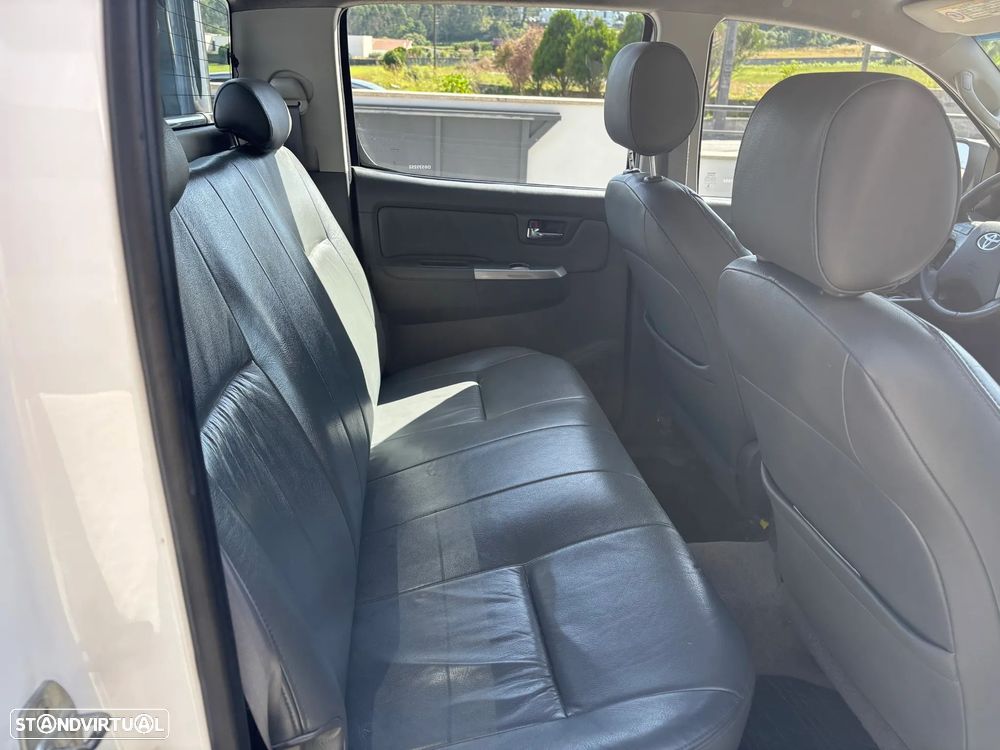 Toyota Hilux 3.0 D-4D CD Tracker PM - 8