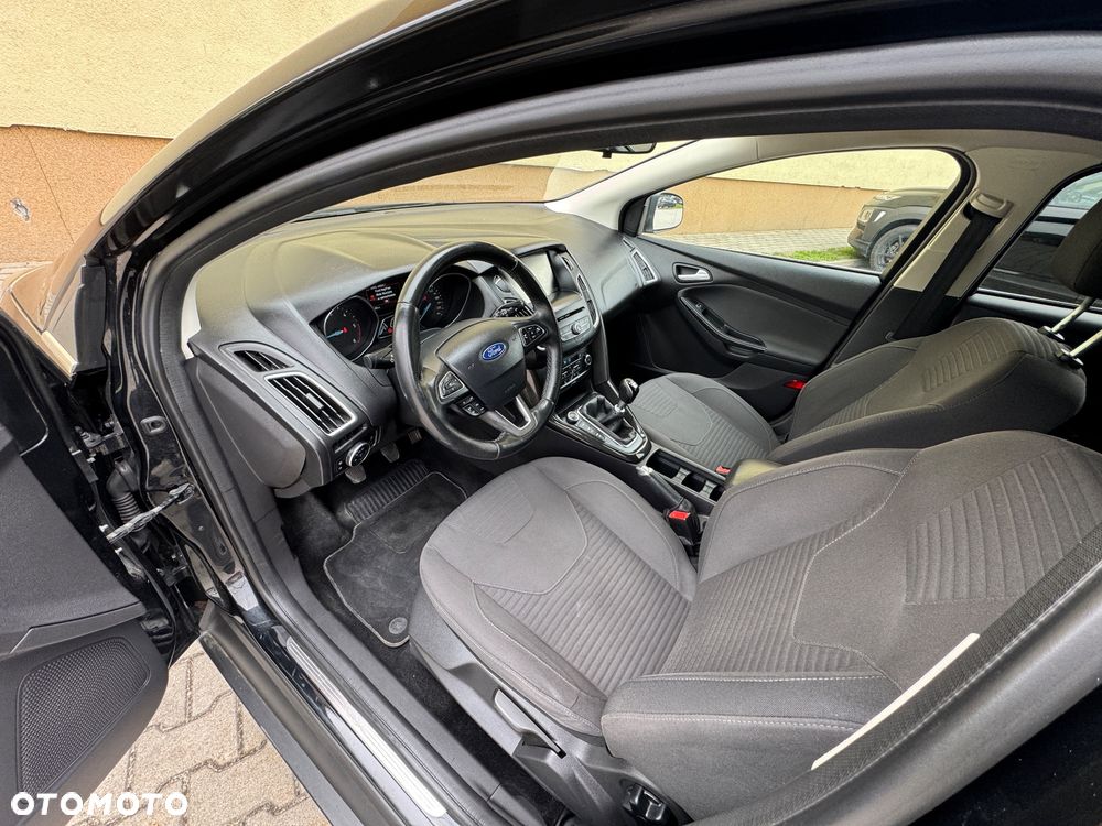 Ford Focus 1.5 TDCi Titanium - 6