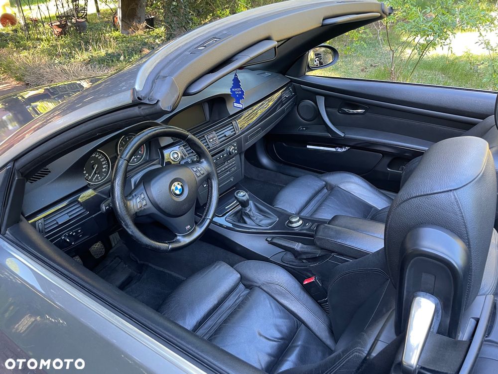 BMW Seria 3 325i Cabrio - 8