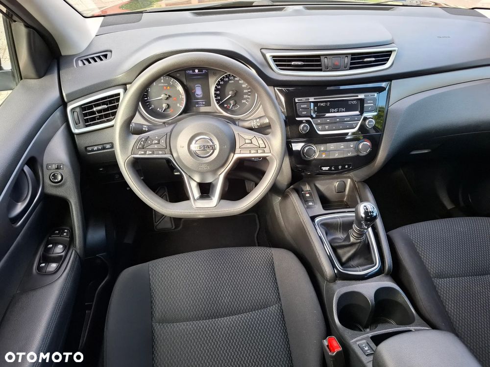 Nissan Qashqai 1.3 DIG-T ACENTA - 22