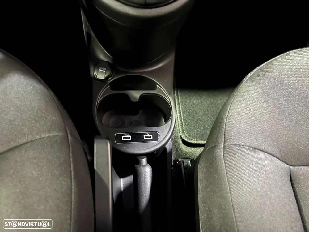 Fiat 500C 1.0 Hybrid - 21