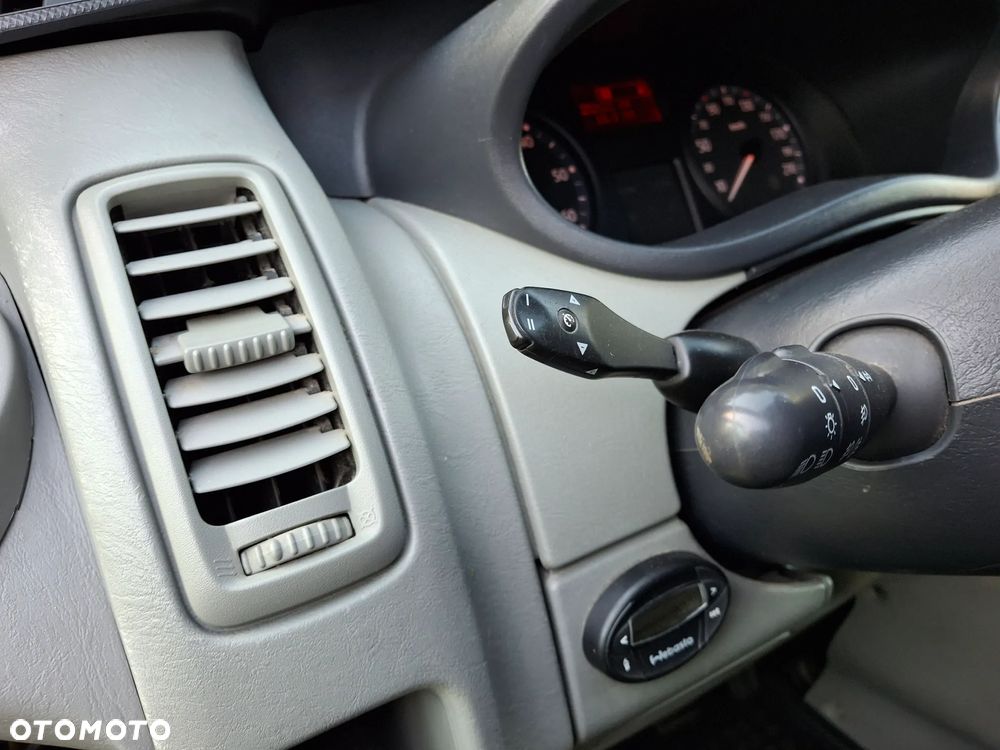 Nissan PRIMASTAR - 16