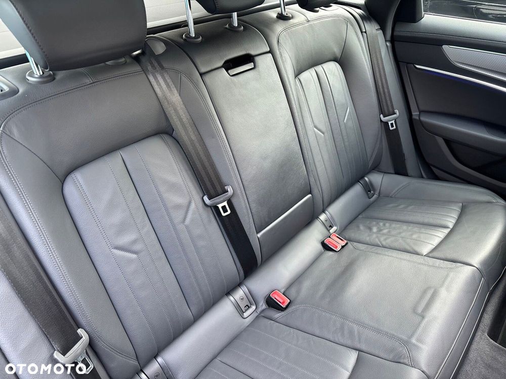 Audi A6 Avant - 34