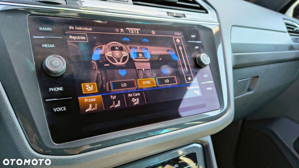 Volkswagen Tiguan 2.0 TSI 4Mot R-Line DSG - 27