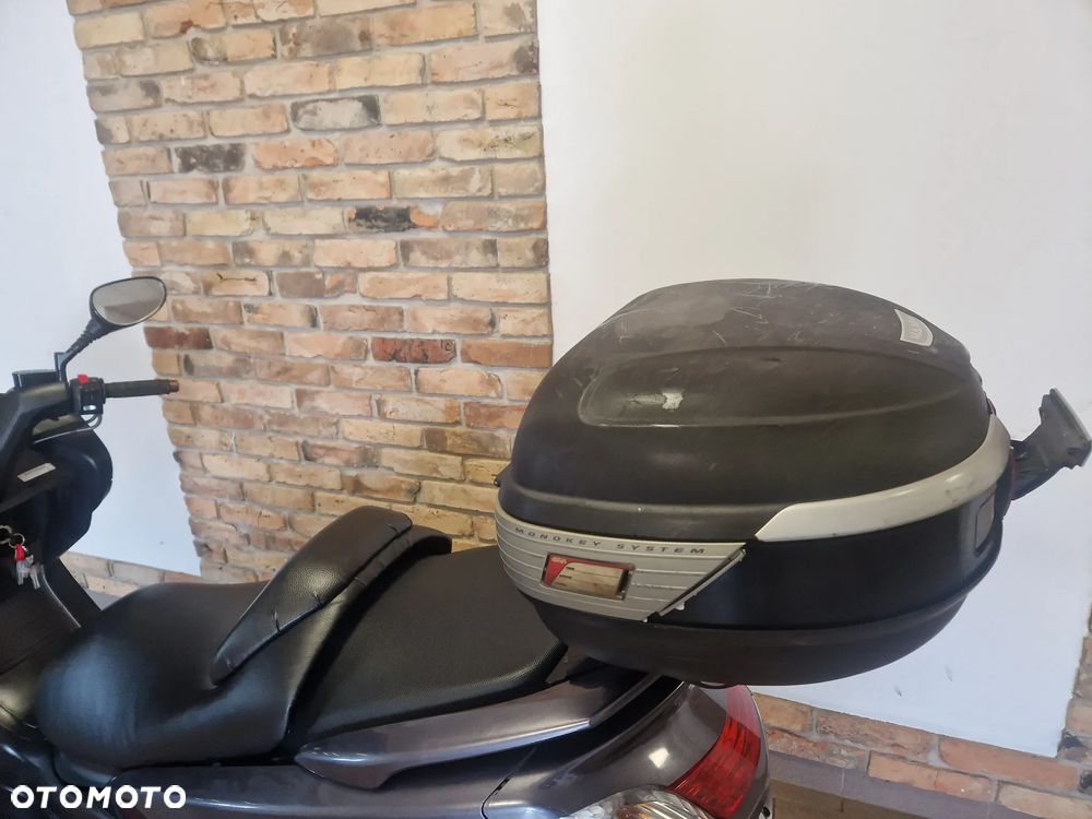 Yamaha Majesty - 33