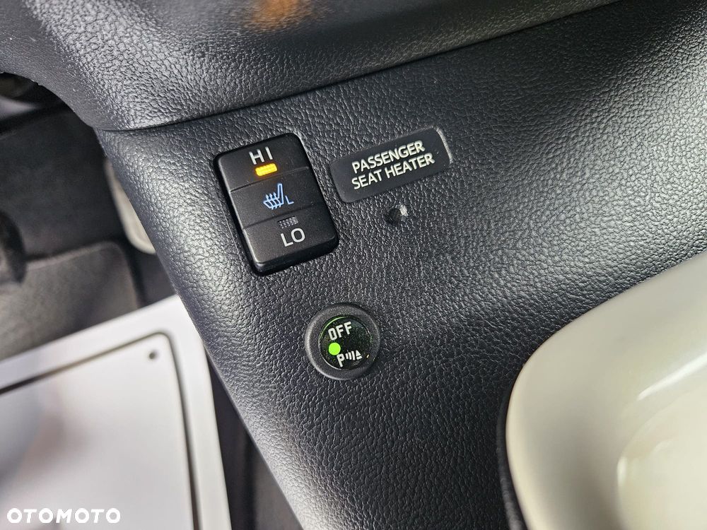 Toyota Prius Hybrid Comfort - 25