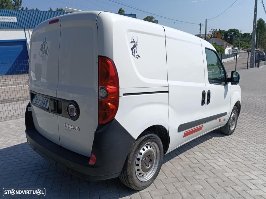 Fiat Doblo Combi 1.3 Multijet - 4