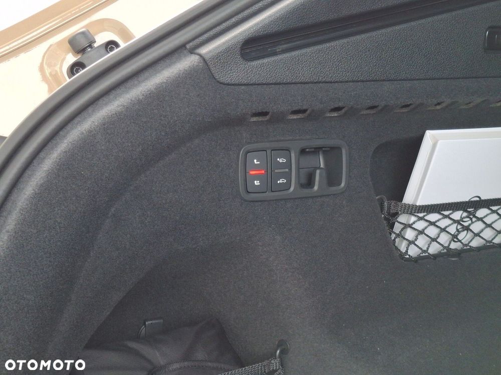 Audi SQ8 - 19