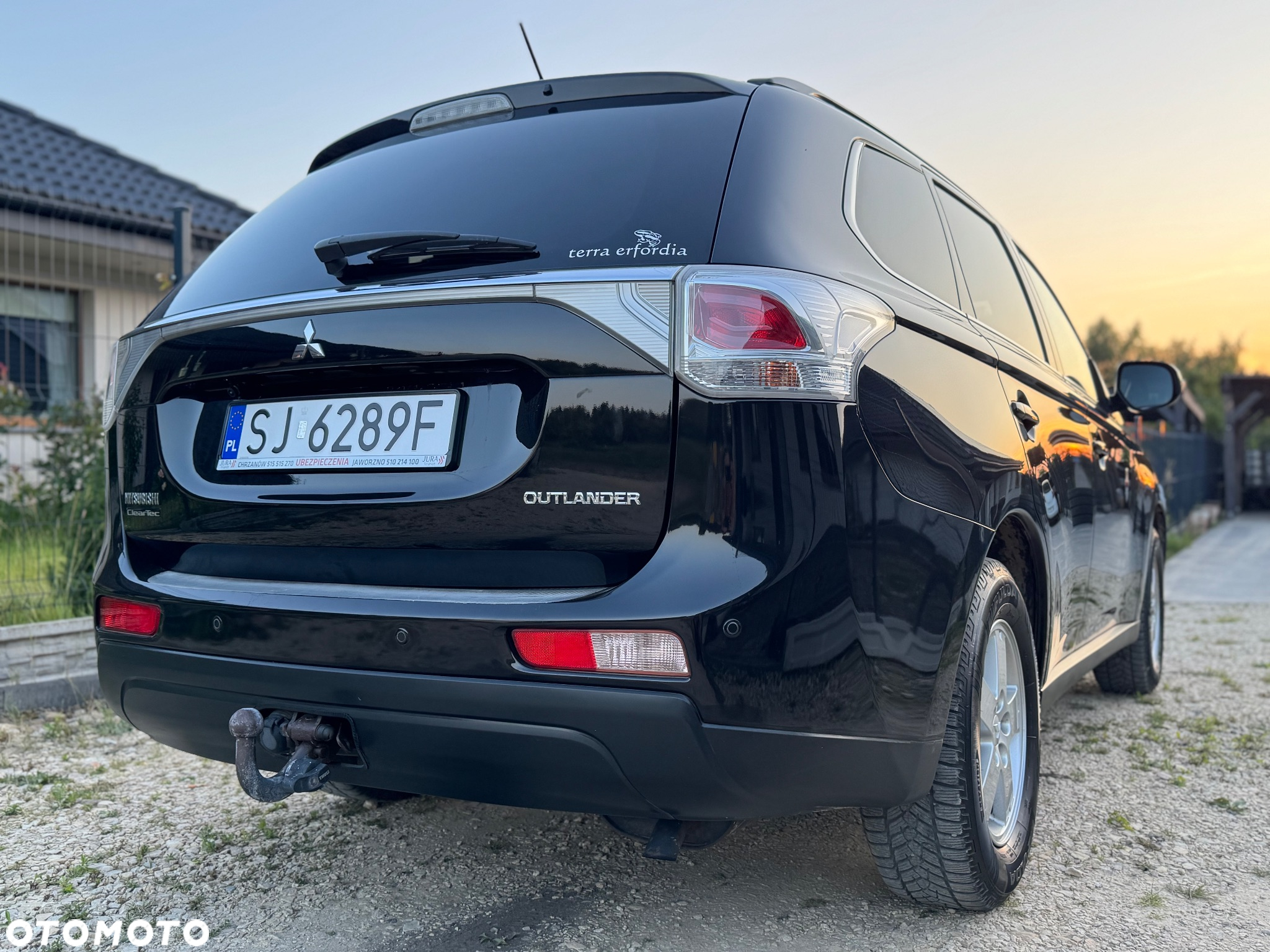 Mitsubishi Outlander 2.0 Intense 2WD - 12