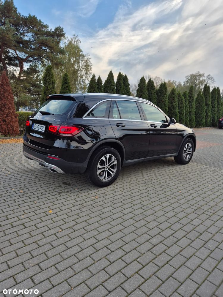 Mercedes-Benz GLC 300 d 4-Matic - 3