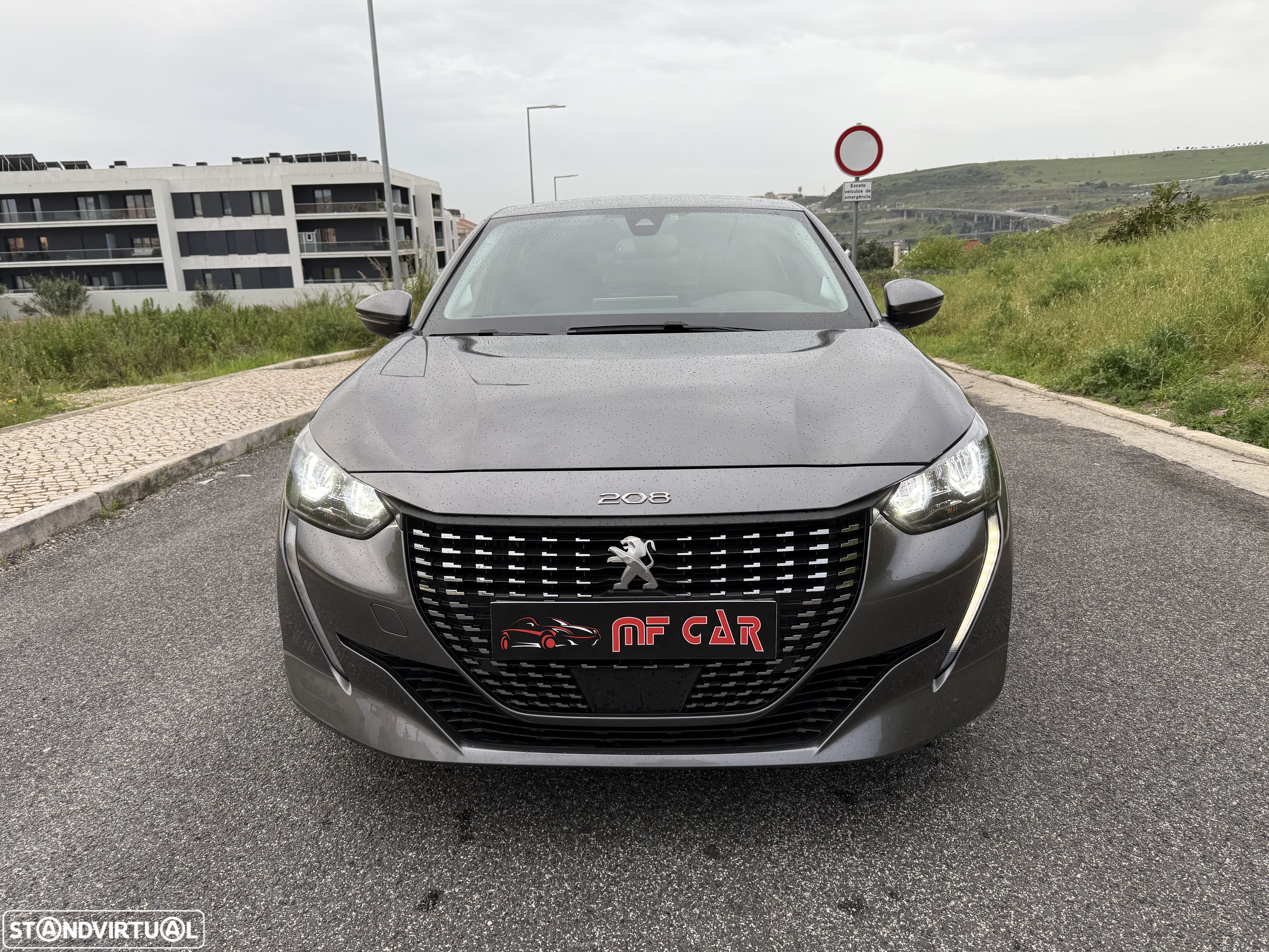 Peugeot 208 PureTech 100 Allure Pack - 2
