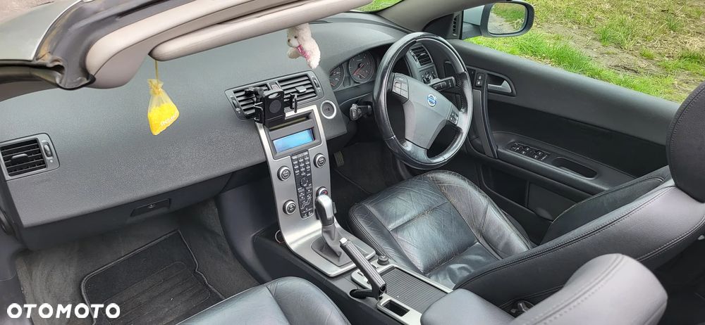 Volvo C70 2.0D Momentum - 8