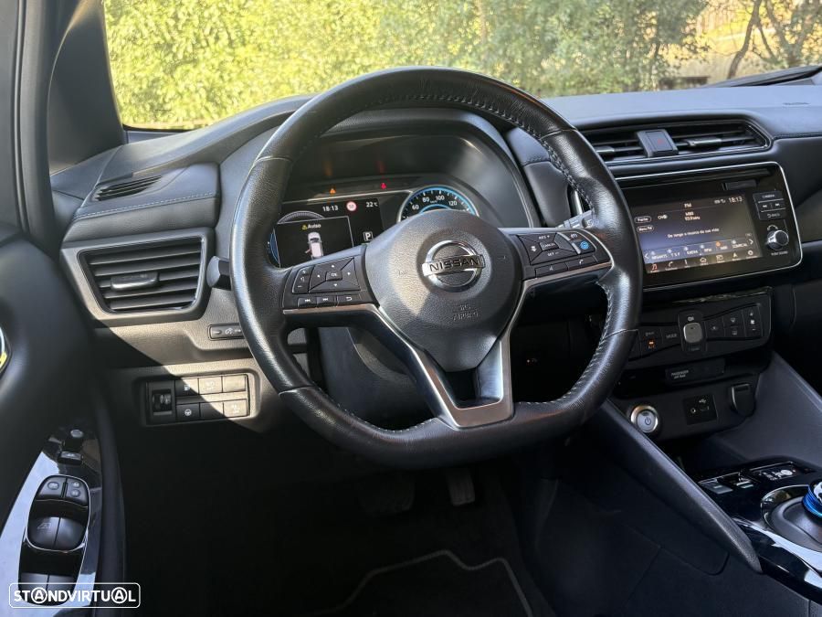 Nissan Leaf N-Connecta - 20
