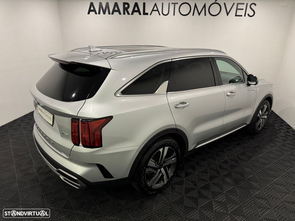 Kia Sorento 1.6 T-GDI HEV Concept - 25