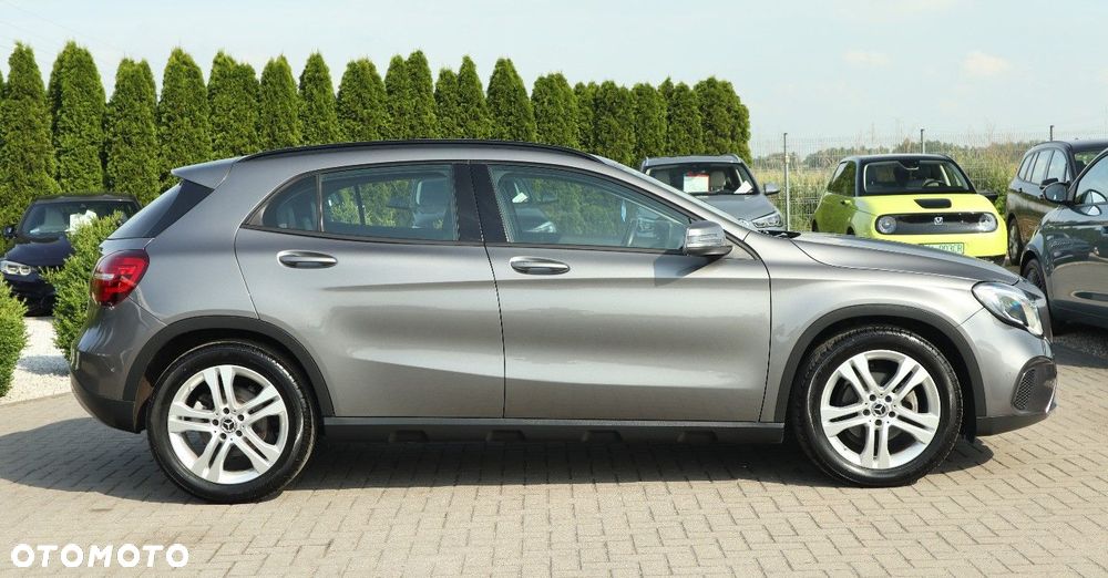 Mercedes-Benz GLA 200 (CDI) d 7G-DCT - 4