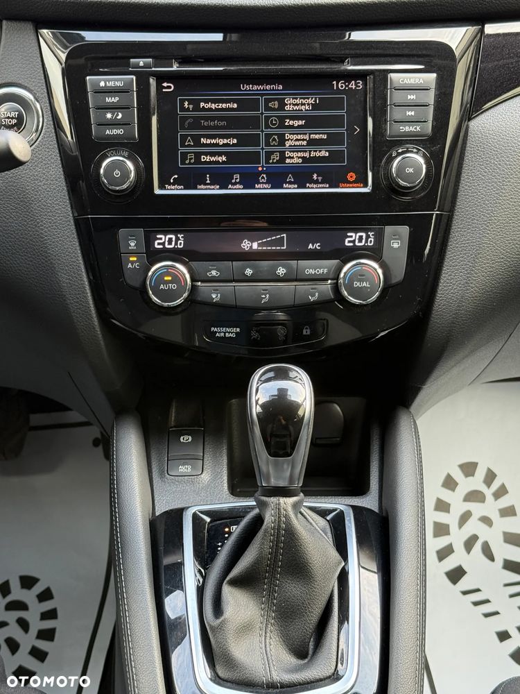 Nissan Qashqai 1.3 DIG-T N-Connecta DCT - 10