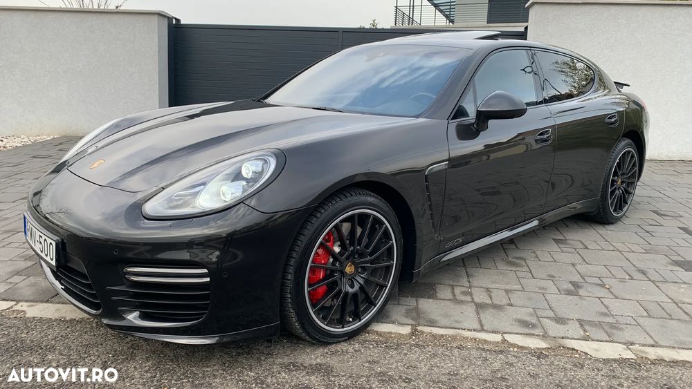 Porsche Panamera 4.8 PDK GTS - 4