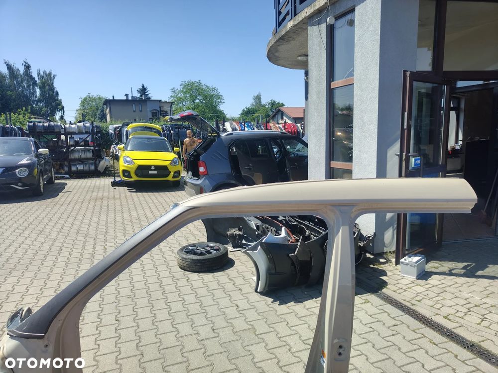 Suzuki Ignis III od 2016 słupek dachowy lewy