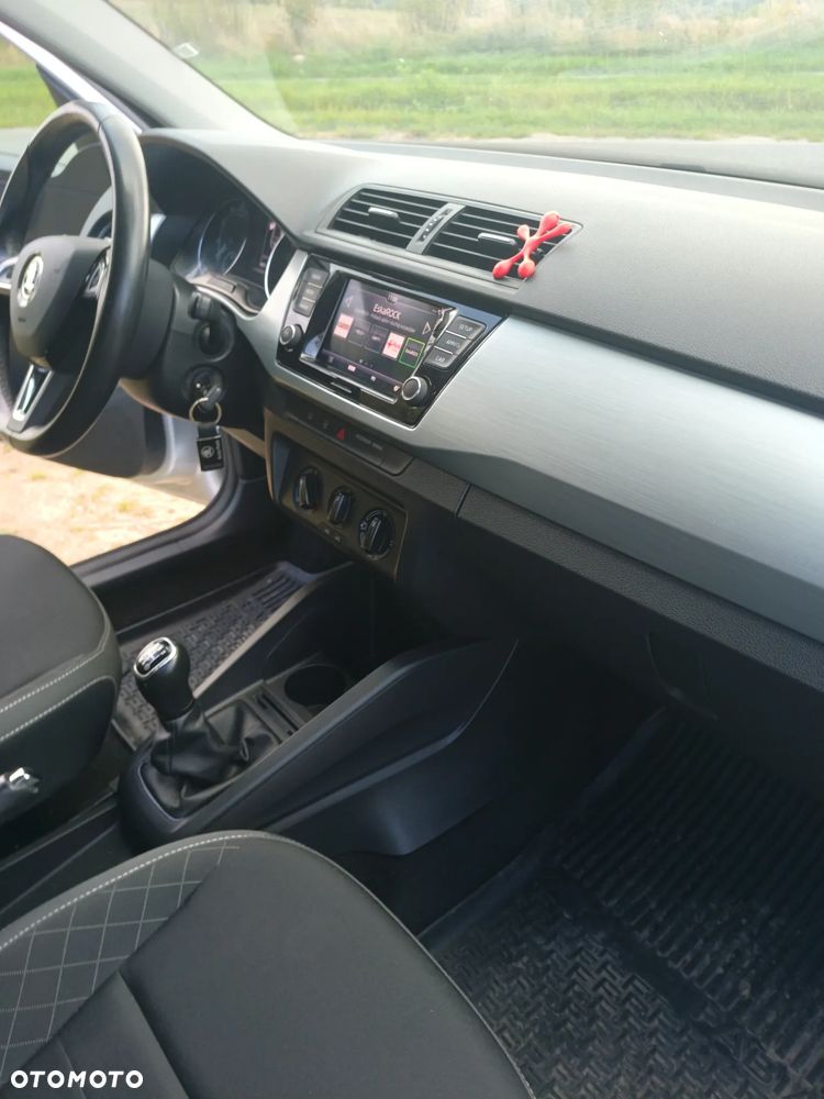 Skoda Fabia 1.0 Ambition - 2
