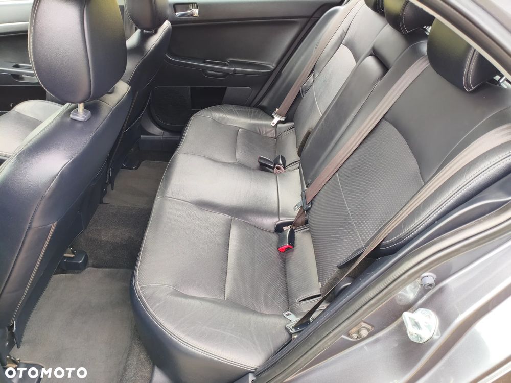 Mitsubishi Lancer 1.8 Instyle NAVI - 19