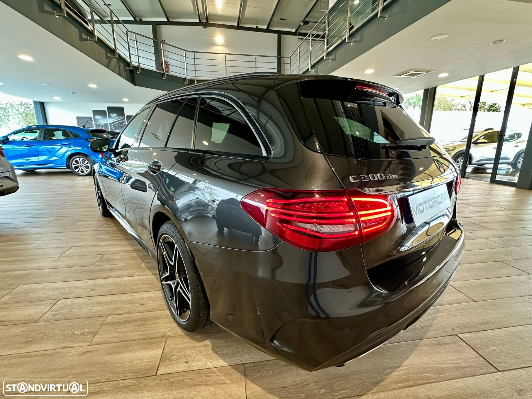 Mercedes-Benz C 300 de AMG Line - 4
