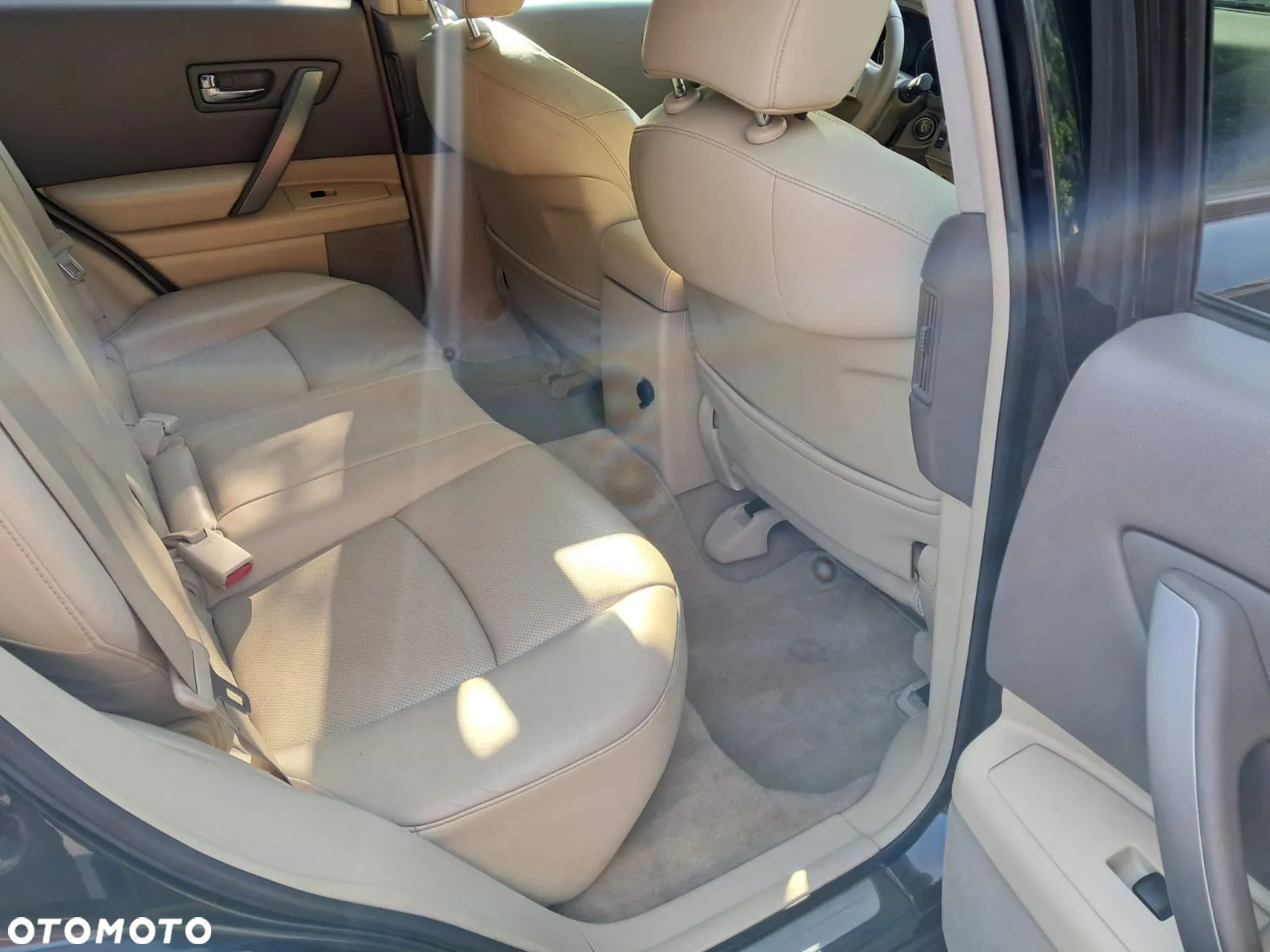Infiniti FX FX35 - 8