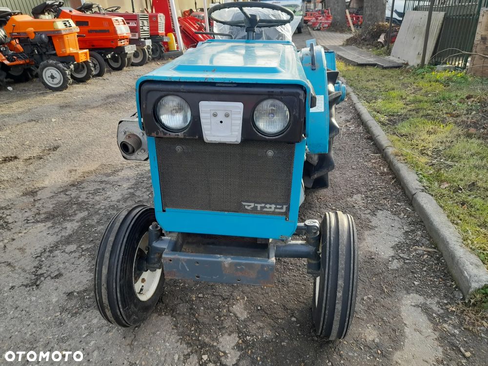 Mitsubishi D1300 - 3