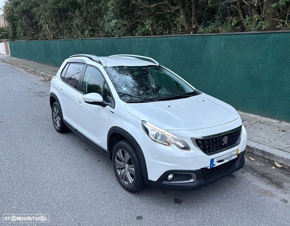 Peugeot 2008 1.2 PureTech Style - 9