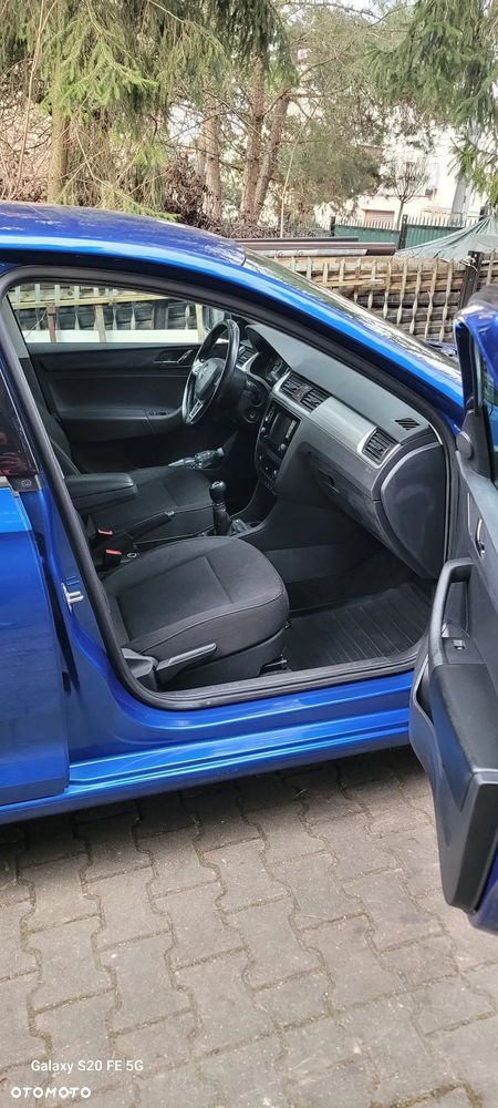 Skoda RAPID 1.2 TSI Ambition - 15