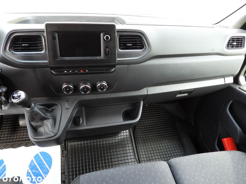 Opel MOVANO FURGON KLIMATYZACJA LEDY  150KM - 33