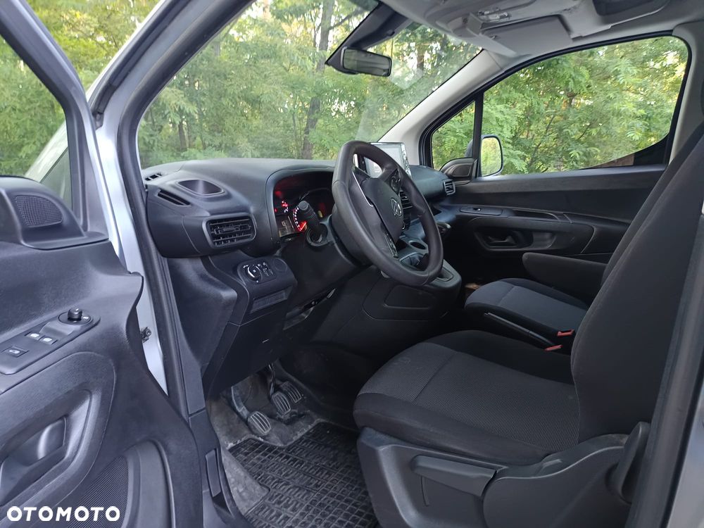 Opel Combo - 12