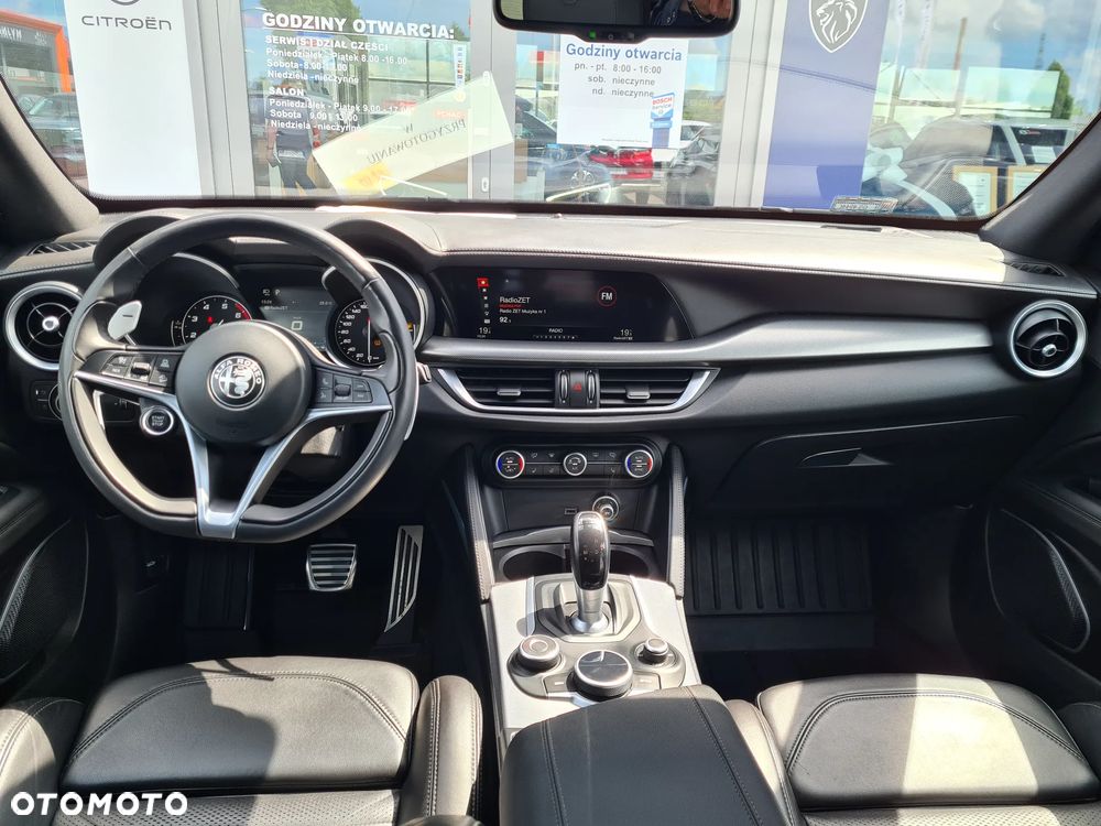 Alfa Romeo Stelvio 2.0 Turbo B-Tech Edition Q4 - 14